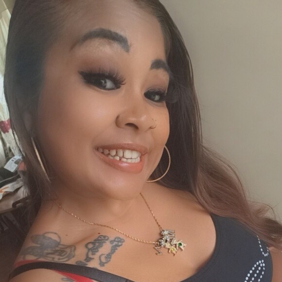 kween_unique52